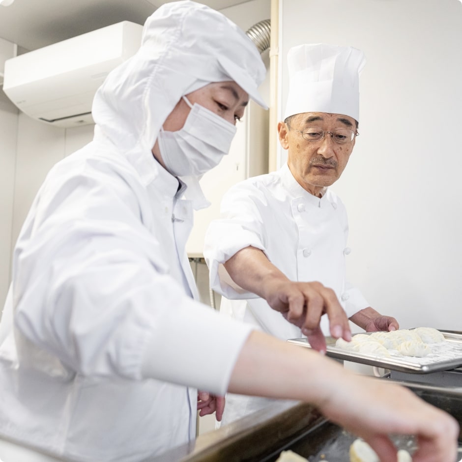 それぞれの特技を生かしてみんなで作る。